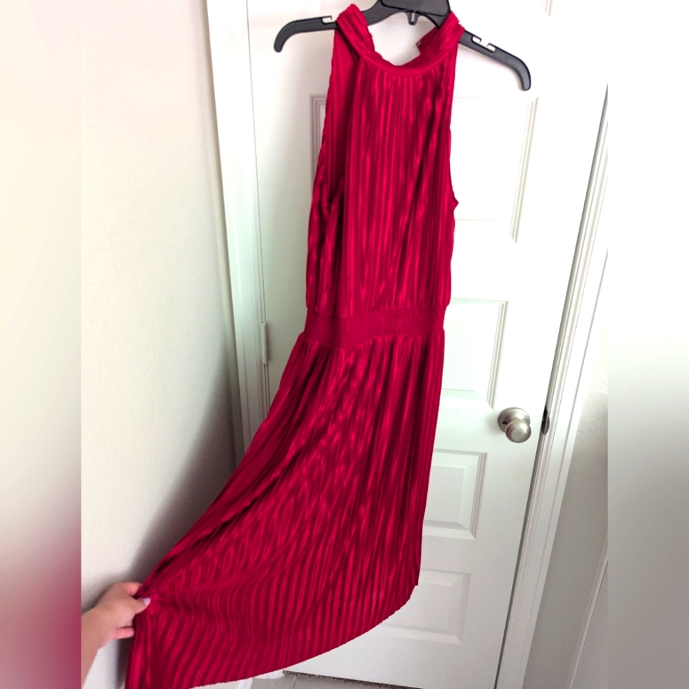WHBM Red halter neck pleated dress, Size 4